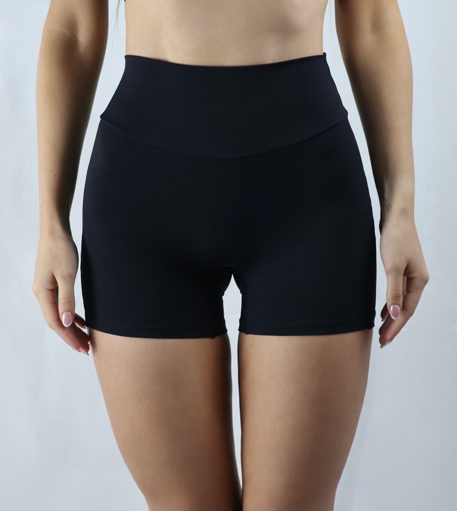 ALEIA Sculpt Scrunch Short