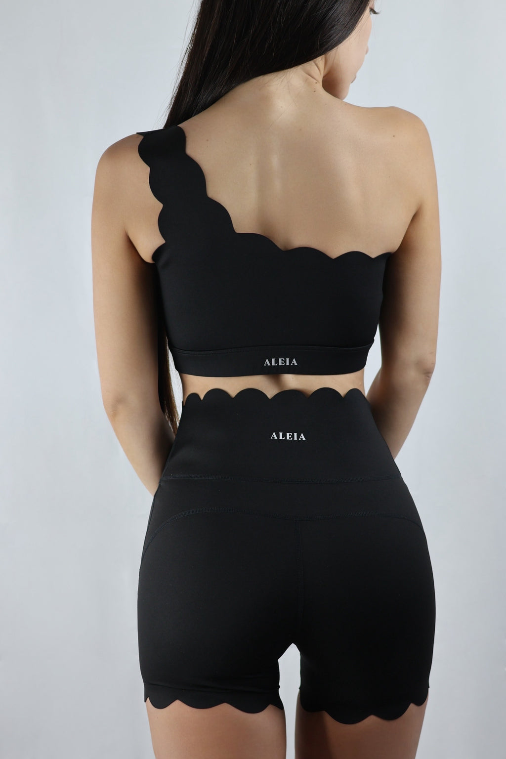 ALEIA Scallop Shorts
